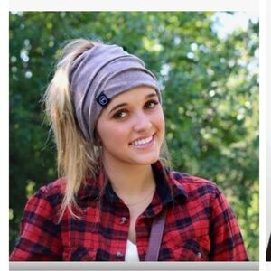PS peak a boo ponytail beanie in gray